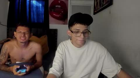 white online show from 04/09/26, 07:08