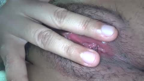 white_sexy_ online show from 10/31/25, 10:49