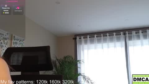 Snapshot of whiteanisha chatting on 12/25/24, 10:17 Anisha online show from 12/25/24, 10:17