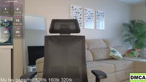 Snapshot of whiteanisha chatting on 02/12/25, 03:27 Anisha online show from 02/12/25, 03:27