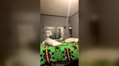 whiteboiiandhisbitch online show from 04/03/26, 05:05