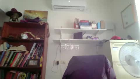 whiteboomer online show from 12/21/25, 12:51