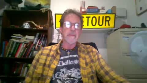 whiteboomer online show from 04/01/26, 07:53