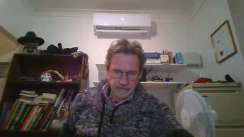 whiteboomer online show from 06/12/26, 10:47