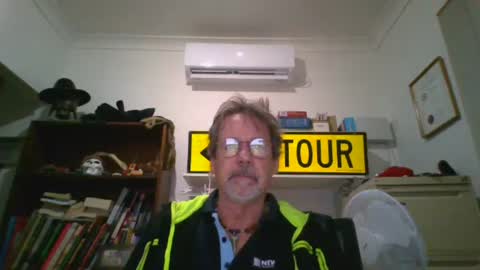 Snapshot of whiteboomer chatting on 06/15/26, 12:40 whiteboomer online show from 06/15/26, 12:40