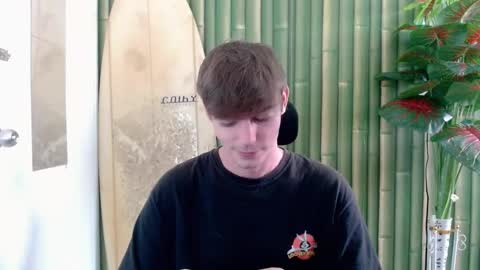 Christian online show from 09/18/25, 06:04