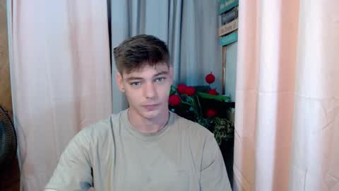 Snapshot of whiteboyinasia chatting on 03/09/26, 10:08 Christian online show from 03/09/26, 10:08