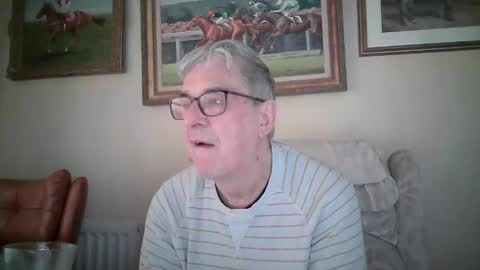 Snapshot of whitebriefs009 chatting on 10/02/25, 08:32 whitebriefs009 online show from 10/02/25, 08:32