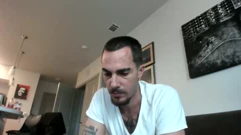 Snapshot of whitechocalate91 chatting on 11/21/25, 01:43 just str8 stud nut 1000 online show from 11/21/25, 01:43