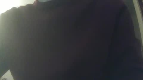 Snapshot of whiteduke81 chatting on 12/18/24, 10:24 Whiteduke online show from 12/18/24, 10:24