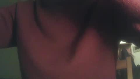 Snapshot of whiteduke81 chatting on 02/18/25, 08:14 Whiteduke online show from 02/18/25, 08:14