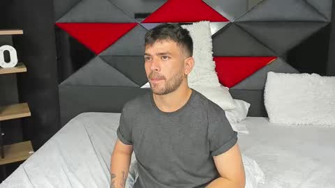 Dylan white online show from 03/04/25, 06:18