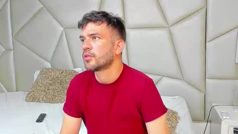 Dylan white online show from 03/08/25, 06:26