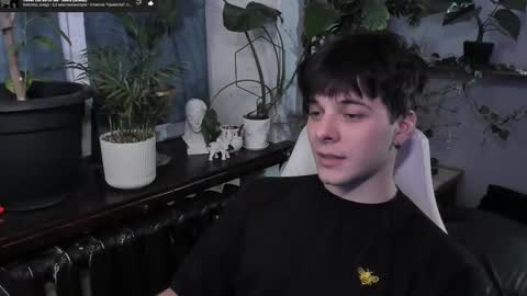 Snapshot of whiteegrimm chatting on 02/14/25, 10:47 Gus online show from 02/14/25, 10:47