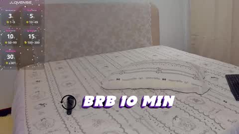 whitehelenn online show from 02/25/26, 07:12