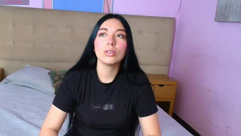 whitehott_ online show from 04/16/26, 08:09