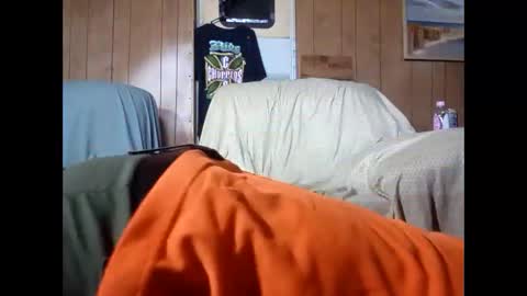 Snapshot of whitelion67 chatting on 10/04/25, 06:50 whitelion67 online show from 10/04/25, 06:50