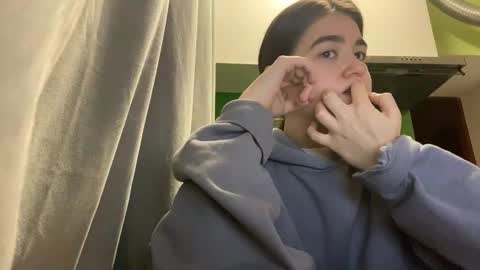 Snapshot of whitesun18 chatting on 11/30/25, 03:38 Eve online show from 11/30/25, 03:38