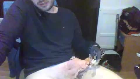 whitesyrup600 online show from 11/25/25, 01:55