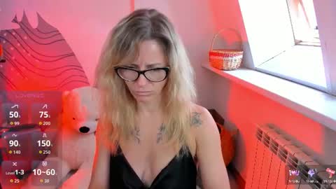 whitneypunnch online show from 07/06/26, 11:29