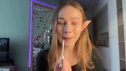 Alisa online show from 02/02/25, 06:37