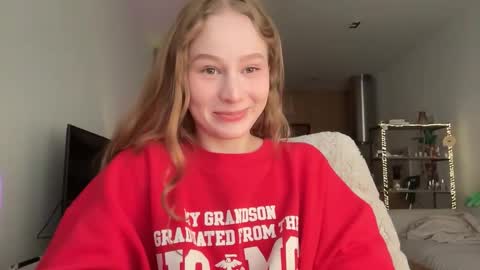 Alisa online show from 10/01/25, 07:25