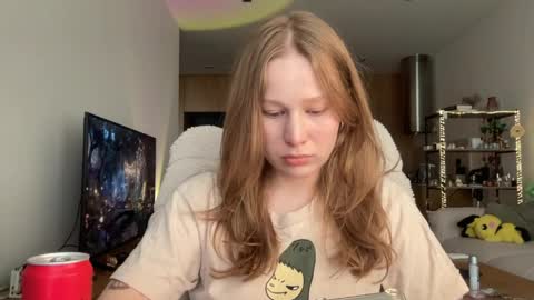 Alisa online show from 04/17/26, 07:22