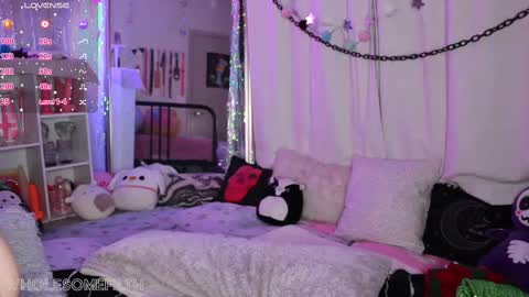 Zoe Grace online show from 09/19/25, 03:19