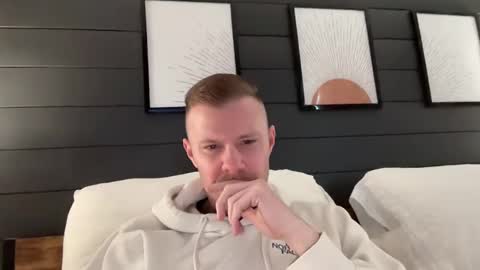 Snapshot of whoops1017 chatting on 01/07/25, 02:41 whoops1017 online show from 01/07/25, 02:41