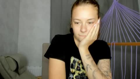 Veronica online show from 05/16/26, 07:23