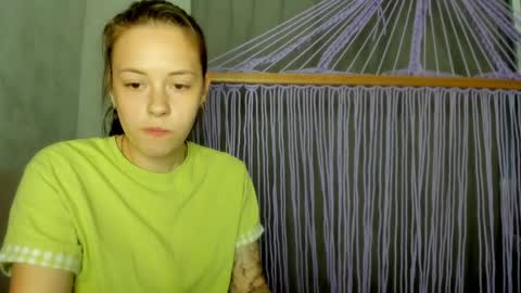 Veronica online show from 05/18/26, 06:36