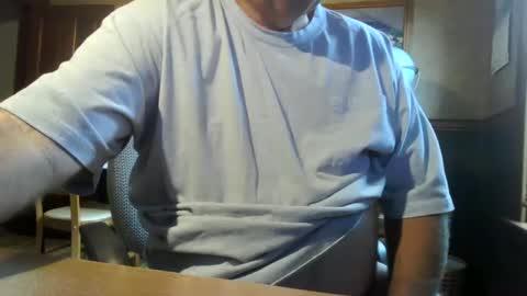 Snapshot of whydog chatting on 09/09/25, 02:05 whydog online show from 09/09/25, 02:05