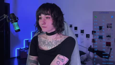 Snapshot of whysosweet chatting on 12/14/24, 12:44 iggy iggz online show from 12/14/24, 12:44