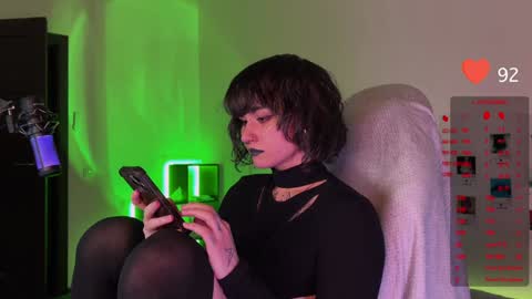 Snapshot of whysosweet chatting on 01/17/25, 10:45 iggy iggz online show from 01/17/25, 10:45