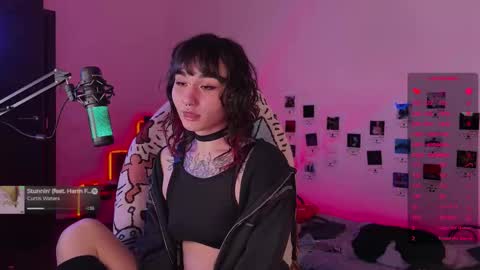 Snapshot of whysosweet chatting on 10/21/25, 12:44 iggy iggz online show from 10/21/25, 12:44