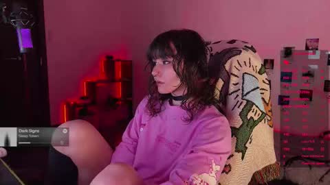 Snapshot of whysosweet chatting on 11/24/25, 01:05 iggy iggz online show from 11/24/25, 01:05