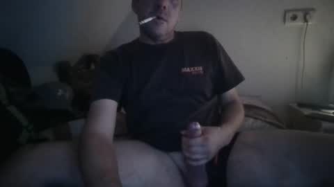 Snapshot of wichser1983 chatting on 09/21/25, 07:04 wichser1983 online show from 09/21/25, 07:04