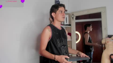 Snapshot of wickedboy_twink chatting on 08/02/26, 09:57 JAISON online show from 08/02/26, 09:57