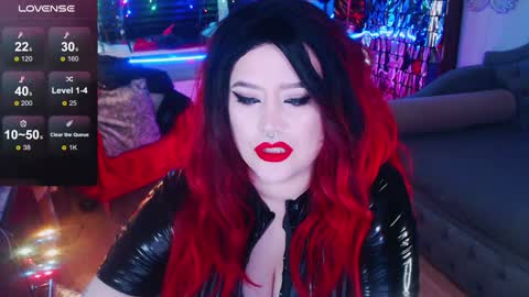Laura  online show from 01/17/25, 05:21