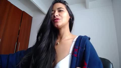 Ilauren online show from 01/07/26, 01:02