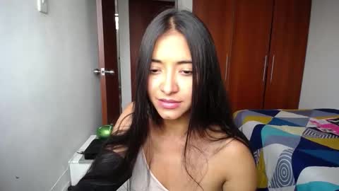 Ilauren online show from 02/13/26, 12:56