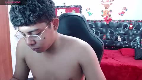 Snapshot of wiilliam_20 chatting on 12/18/24, 05:52 wiilliam online show from 12/18/24, 05:52