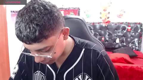 Snapshot of wiilliam_20 chatting on 12/20/24, 06:24 wiilliam online show from 12/20/24, 06:24