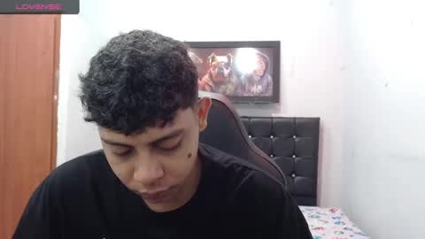 Snapshot of wiilliam_20 chatting on 02/11/25, 11:43 wiilliam online show from 02/11/25, 11:43