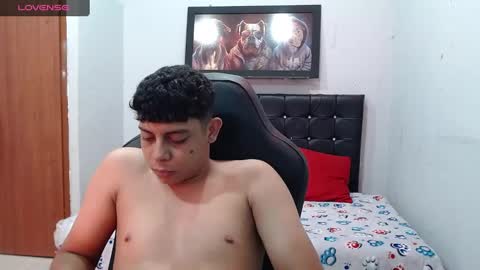 Snapshot of wiilliam_20 chatting on 02/13/25, 04:07 wiilliam online show from 02/13/25, 04:07