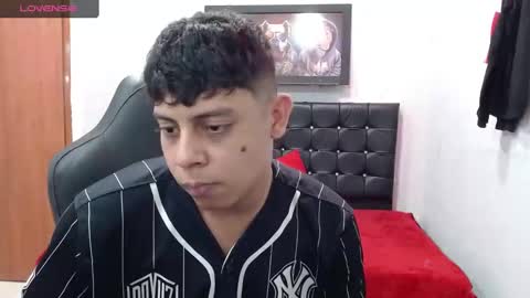 Snapshot of wiilliam_20 chatting on 02/27/25, 06:20 wiilliam online show from 02/27/25, 06:20