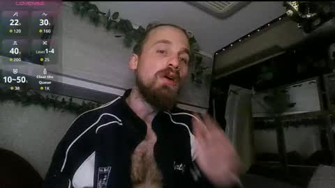 wilclyde1996 online show from 12/01/25, 01:54