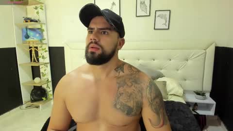 Snapshot of wild_couplesex1 chatting on 03/08/25, 03:50 Devon and Chloe online show from 03/08/25, 03:50