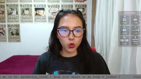 Snapshot of wild_kittys chatting on 10/26/25, 10:47 Katherine and James online show from 10/26/25, 10:47