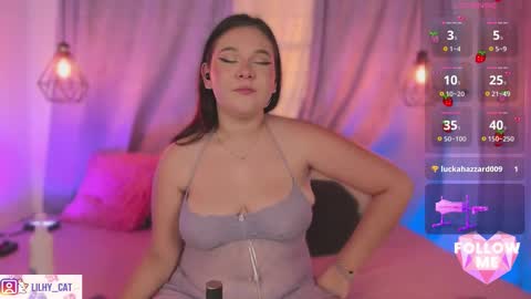 Lily  online show from 09/29/25, 08:02